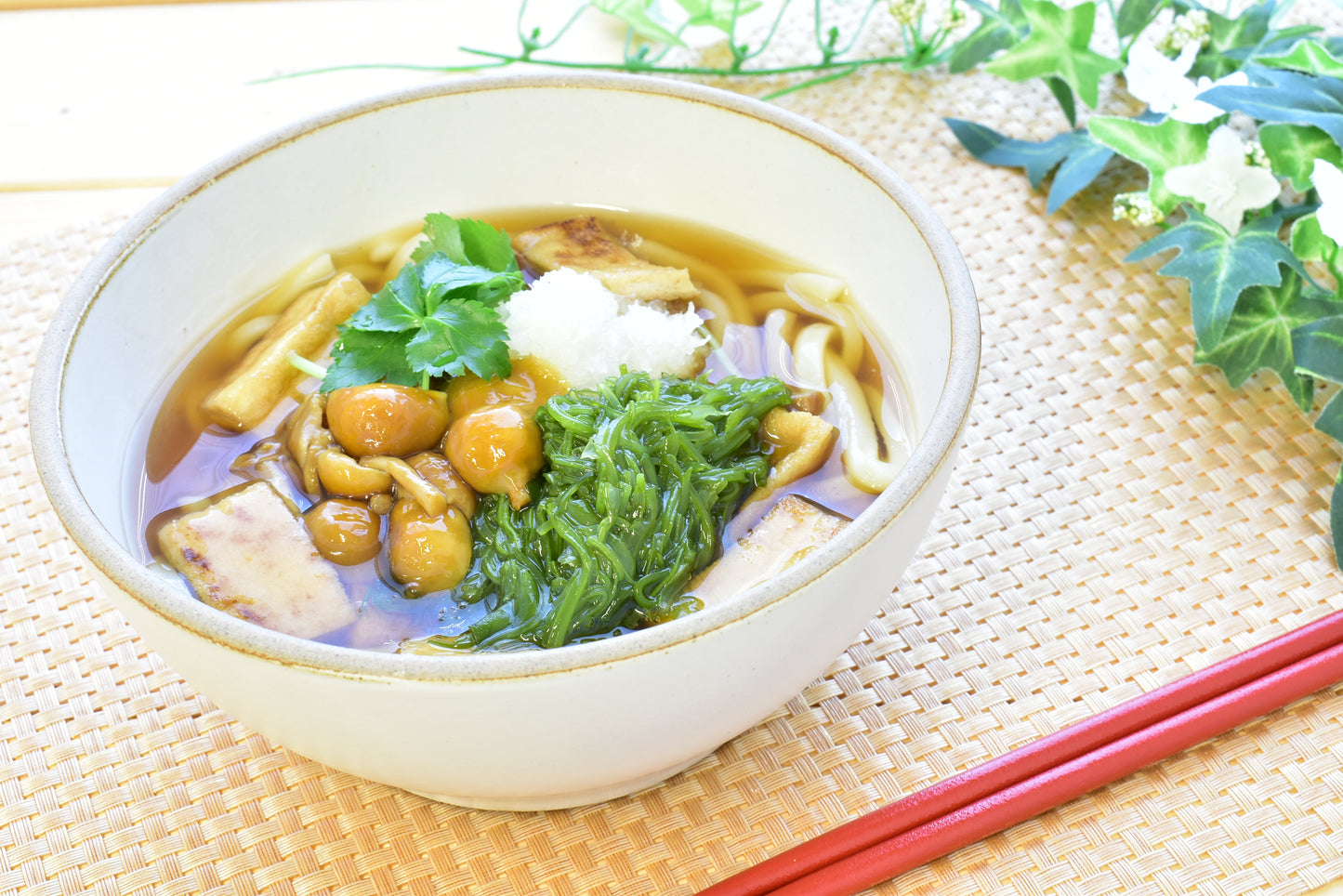 あごだしめかぶ 35g×3段×8入